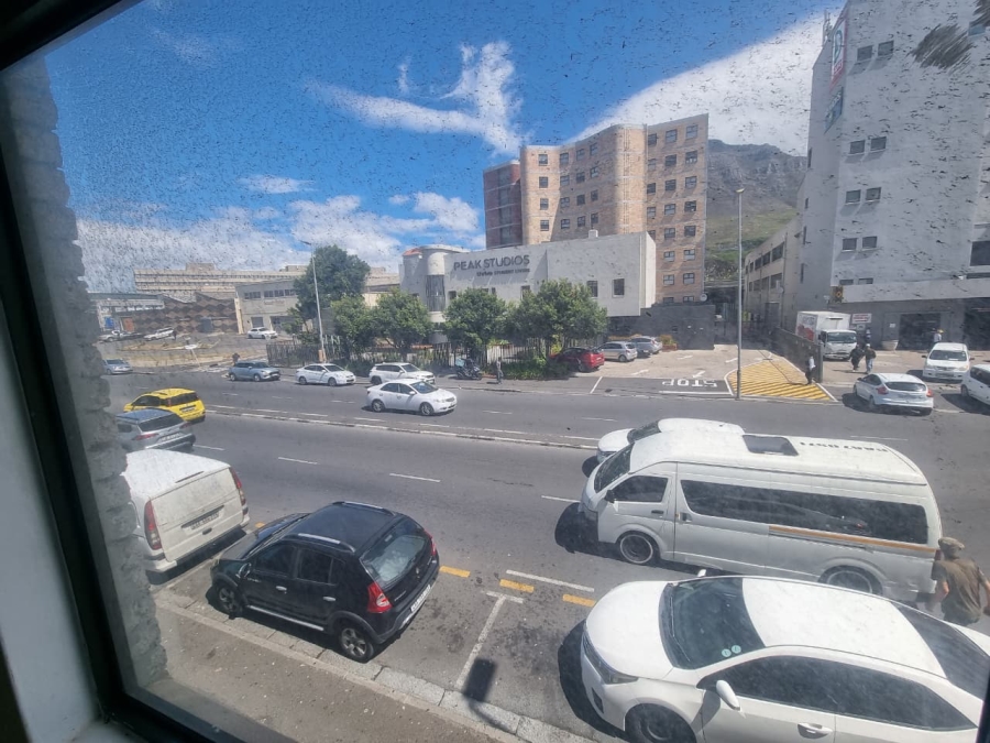 To Let 2 Bedroom Property for Rent in Observatory Western Cape